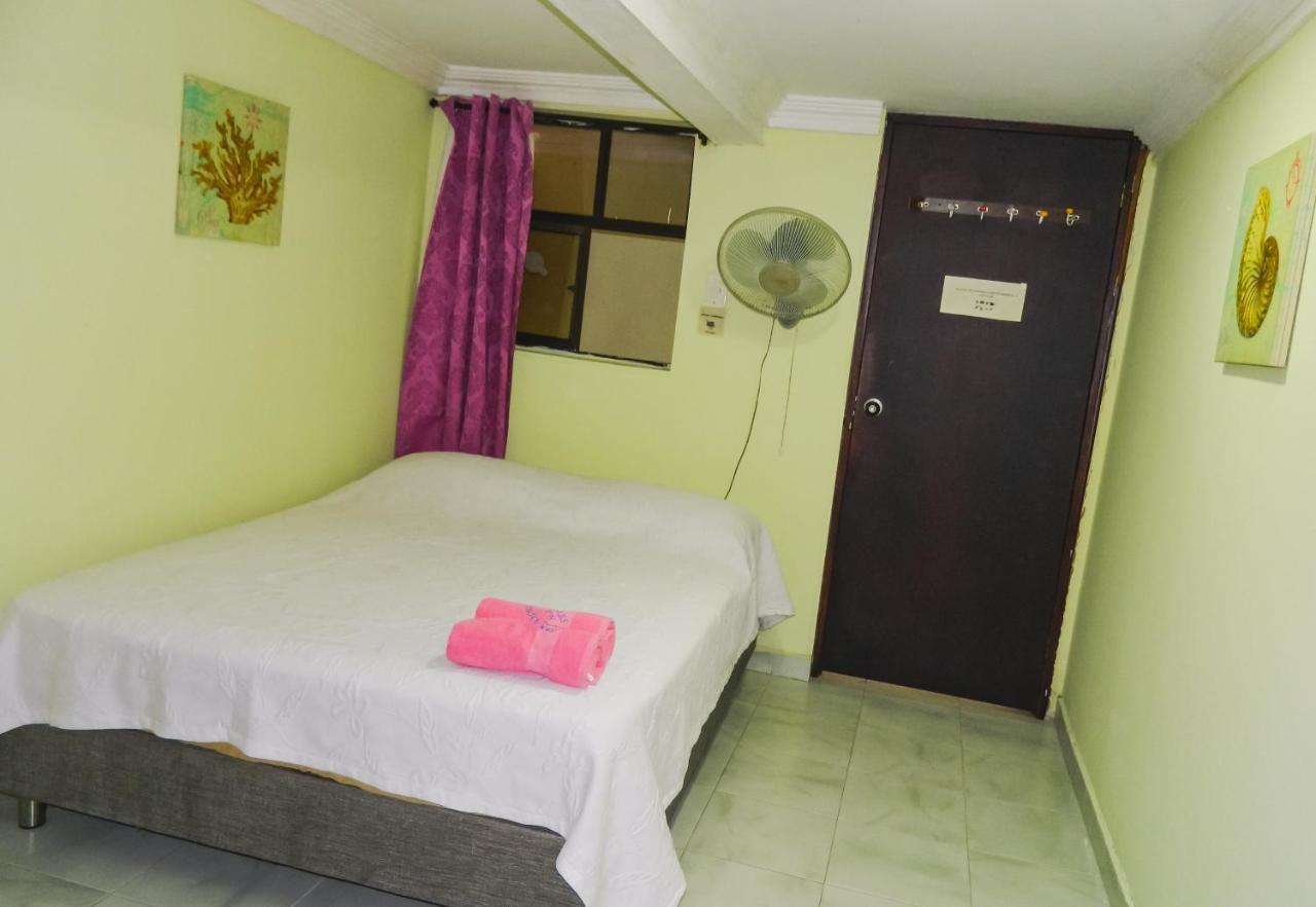Hostel Stingray San Andrés Esterno foto