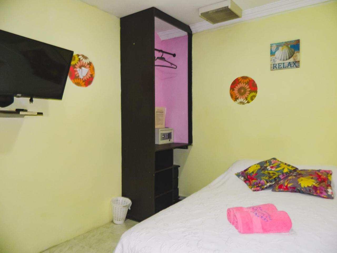 Hostel Stingray San Andrés Esterno foto