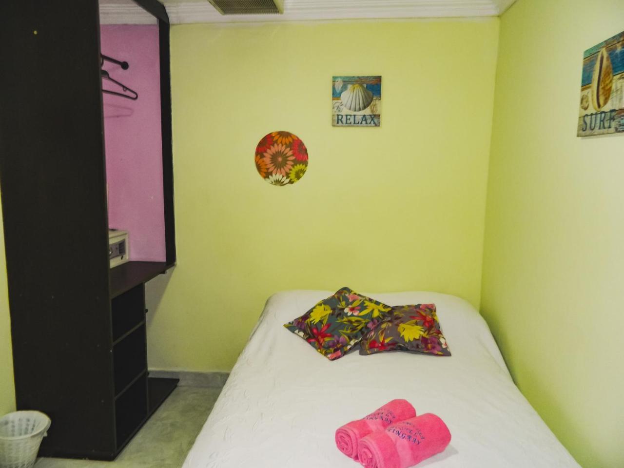Hostel Stingray San Andrés Esterno foto