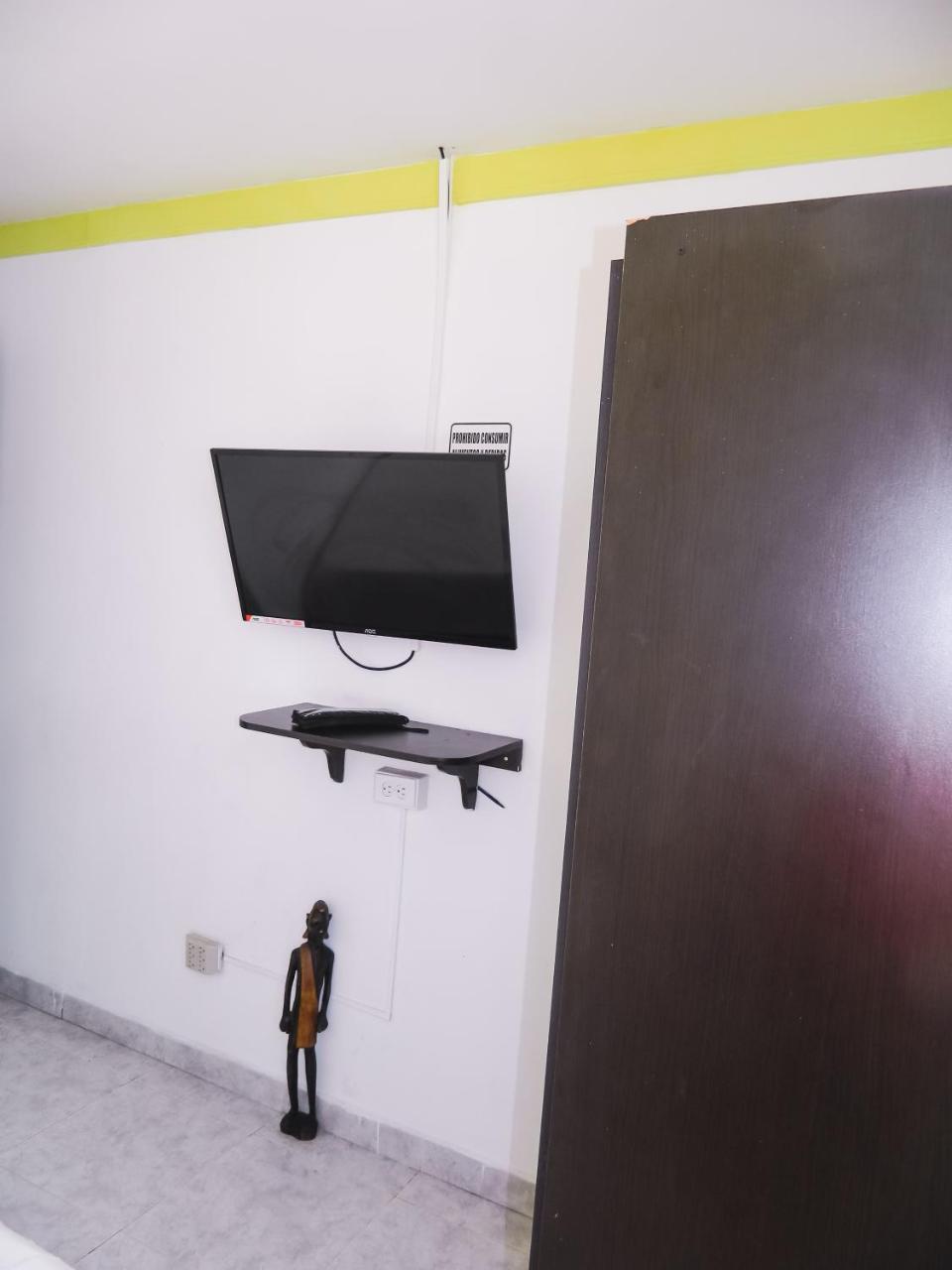 Hostel Stingray San Andrés Esterno foto