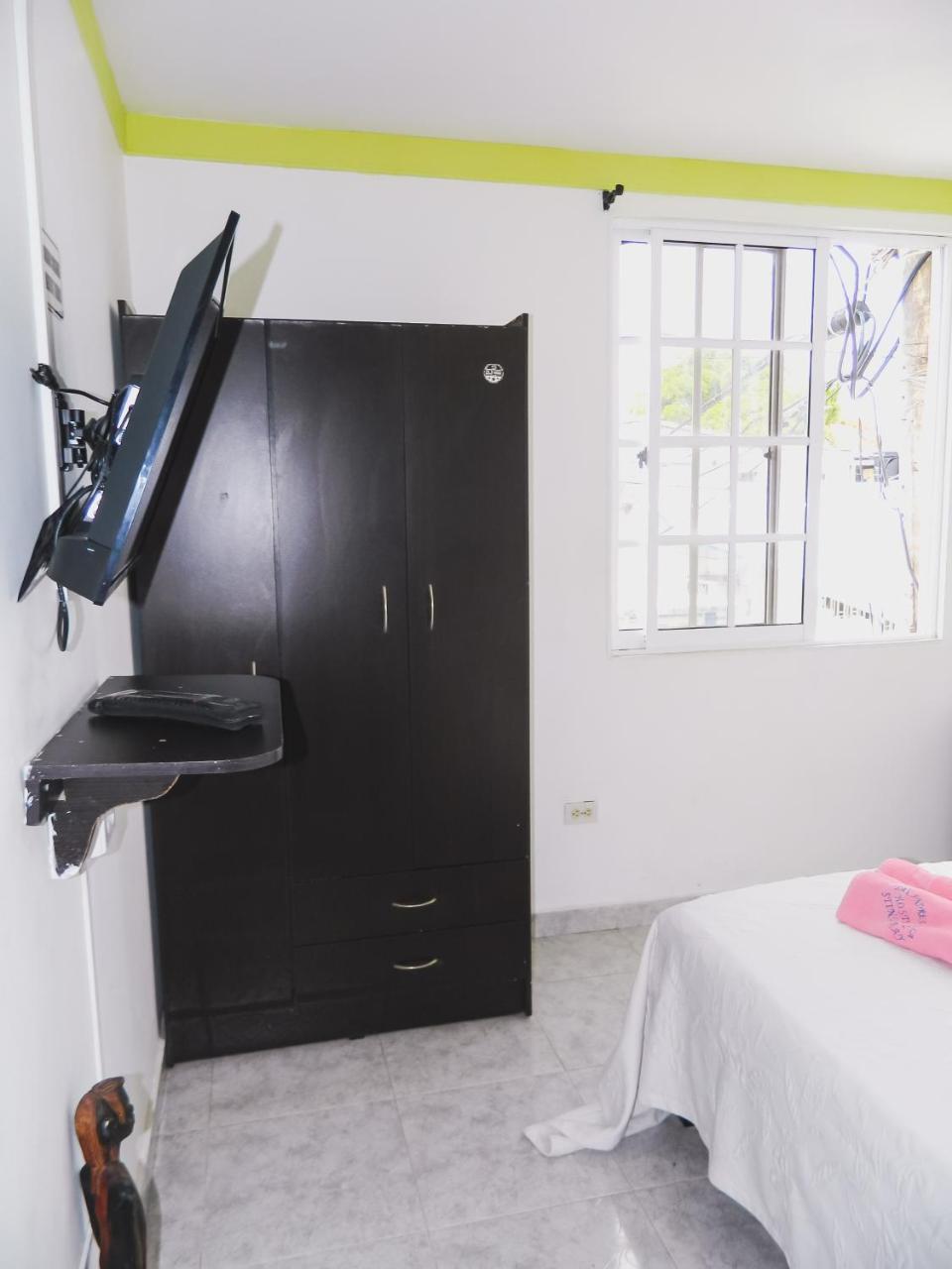 Hostel Stingray San Andrés Esterno foto